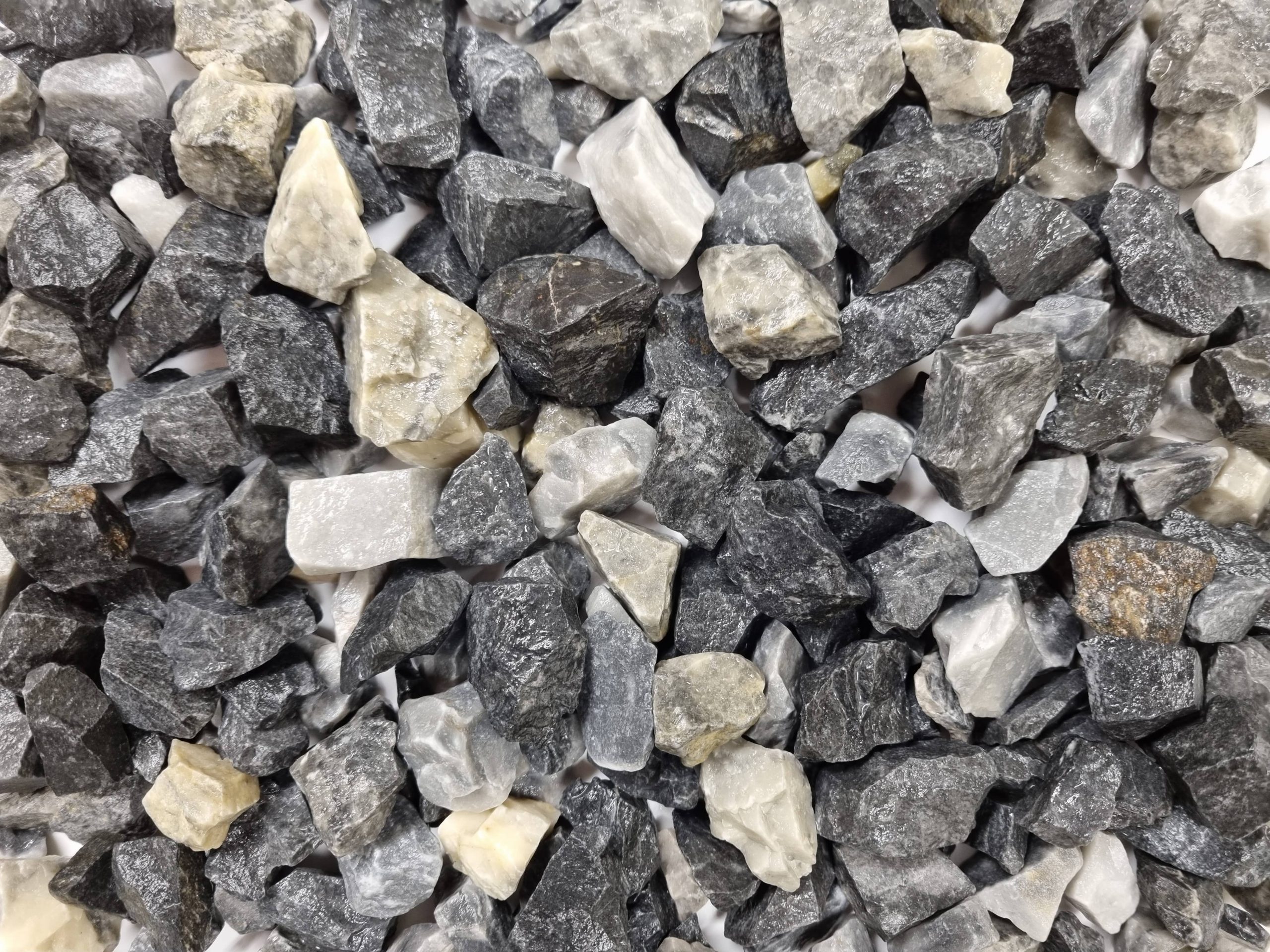 Black Ice Gravel for landscaping projects and designs